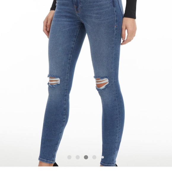 Good American Jeans - Picture 3 of 5